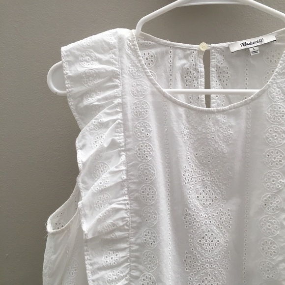 Madewell eyelet bellflower ruffle top - Picture 5 of 7